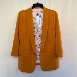 Hannah Model Scuba Blazer